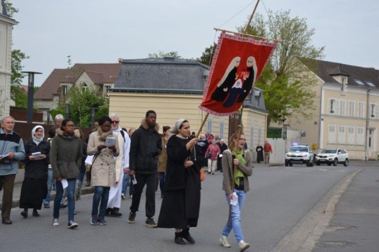 2016_14_20160527_1221191279