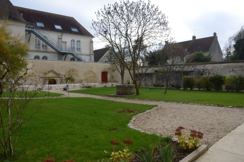 and_31_20160316_1208672202