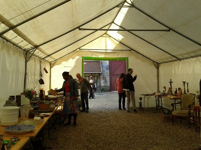 brocante_2016_4_20160509_1003769394